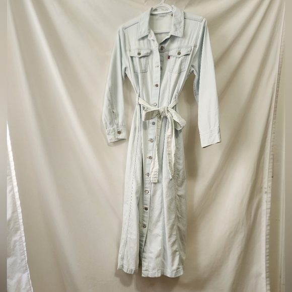 Levi’s Denim Maxi Dress - Picture 15 of 15
